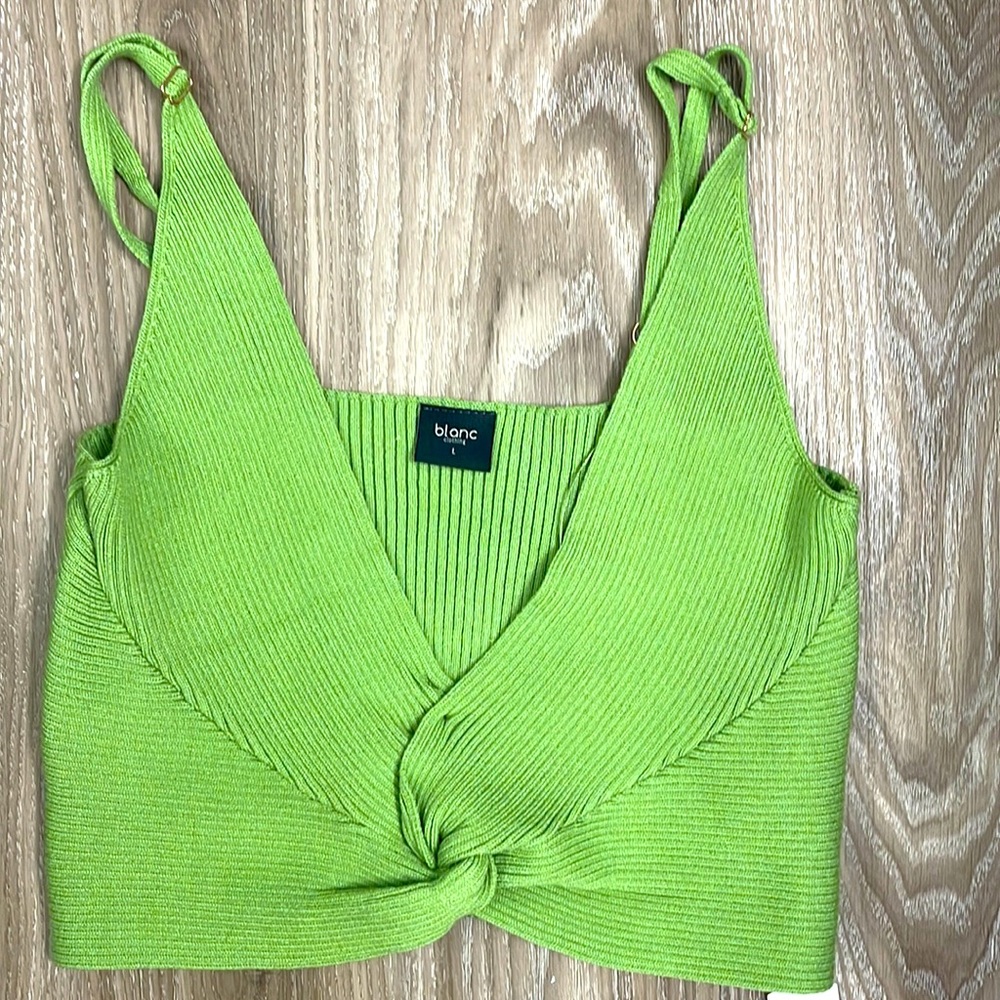 Green ribbed knit crop top
